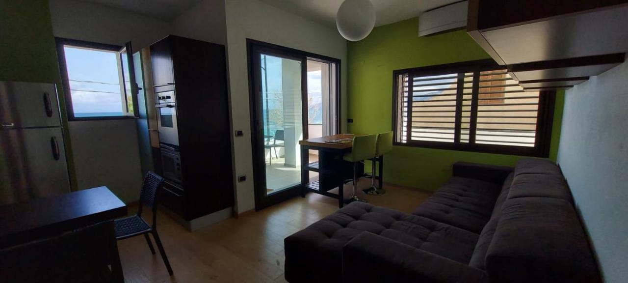 Fronte Mare Apartment *